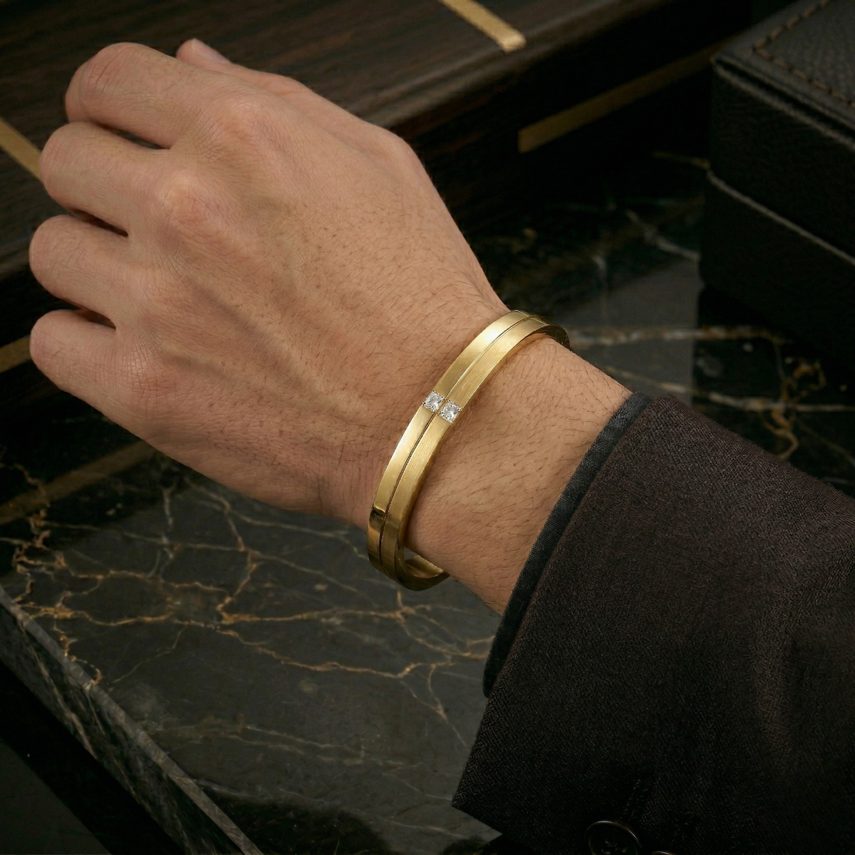 Men’s Matte Gold Cubic Zirconia Stone Kada